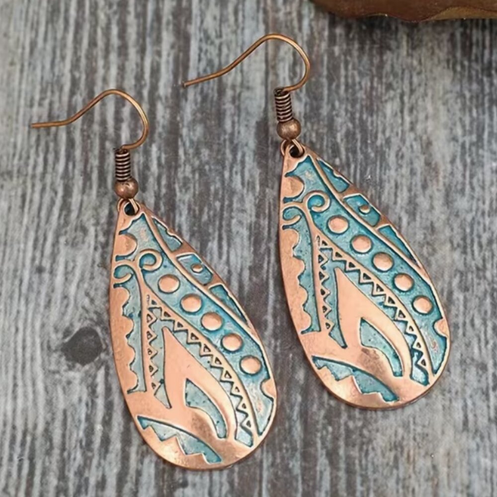 🦋 Turquoise and Copper Boho Earrings - Picture 4 of 5